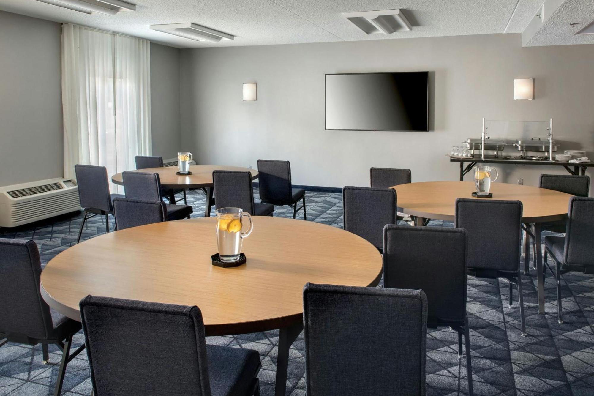 Courtyard By Marriott Annapolis Hotel Buitenkant foto